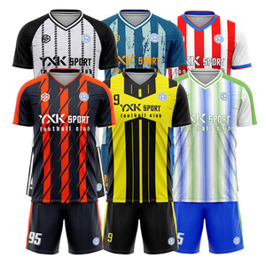 Jersey Sepak Bola Custom Original Grosir Luson, Bernapas, Cetak Digital, Cepat Kering, Kerah V, Lengan Pendek, 100% Poliester, Pria - Product Image 4