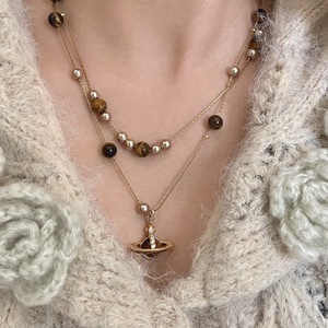 Collana con ciondolo a doppio strato in perla occhio di tigre naturale a forma di pianeta <span class=keywords><strong>Saturno</strong></span>, design femminile, stile retrò autunnale e invernale per maglioni. - Product Image 2