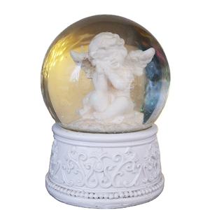 Globe à neige en résine en forme d'ange pour la décoration de la maison, cadeaux de nouvel an Offre Spéciale - Product Image 1