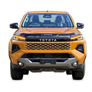 Camioneta Hilux Travo D Cab Híbrida Automática Usada 2022 con Volante a la Izquierda, Neumáticos R15, Diésel - Product Image 1