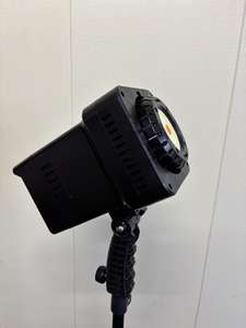 Lumière de remplissage portable RVB COB pour studio professionnel en plein air YouTube <span class=keywords><strong>TikTok</strong></span> Streaming avec télécommande - Product Image 5