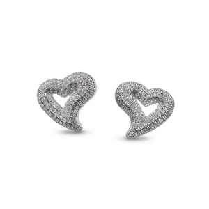 Orecchini in Oro Bianco con Diamanti Taglio Cuore, Colore G Naturale, Gioielli Romantici da Donna per Uso Quotidiano - Product Image 1