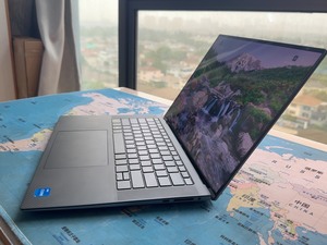 Laptop Usato <span class=keywords><strong>Dell</strong></span> <span class=keywords><strong>Precision</strong></span> 5570 Workstation con Schermo Touch 4K, RTX A1000, Processore i7 di 12a Generazione, <span class=keywords><strong>Prezzo</strong></span> all'Ingrosso - Product Image 3