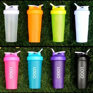 ขวดเชคโปรตีนสำหรับออกกำลังกาย ขนาด 600 มล. สีขาว ปลอดสาร BPA เป็นมิตรกับสิ่งแวดล้อม พร้อมหลอดดูดและฝาปิด  รับทำตามแบบที่ต้องการ เหมาะสำหรับเป็นของขวัญส่งเสริมการขาย - Product Image 2
