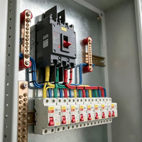 Armoire de distribution d'alimentation principale triphasée industrielle, coffret de disjoncteurs complet, panneau de commande électrique personnalisé pour ferme