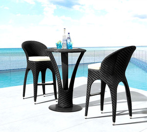 Tables et chaises de bar hautes de luxe ensemble de salle à manger de restaurant en rotin pour mobilier de jardin en plein air table à manger et chaises ensemble de bistro - Product Image 6