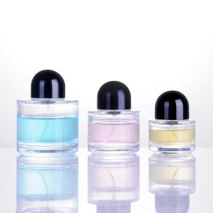 Botellas <span class=keywords><strong>de</strong></span> perfume <span class=keywords><strong>de</strong></span> vidrio redondas <span class=keywords><strong>de</strong></span> 30ml, 50ml, 100ml con <span class=keywords><strong>atomizador</strong></span> presurizado <span class=keywords><strong>de</strong></span> coche ámbar para Australia para limpiador facial - Product Image 5