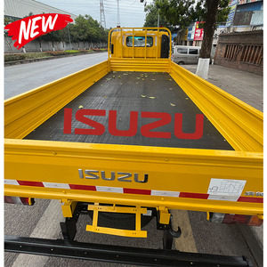 Camión de Carga 4x4 ISUZU Nuevo LHD RHD de 7 Metros con Caja Baja y Barandillas, Camión 4x2 700P en Colores Negro y Blanco - Product Image 6