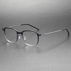 モダンデザイナーリンダーチタン光学眼鏡フレーム女性用メガネフレームラウンド