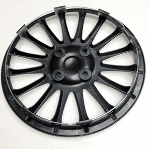 Commercio all'ingrosso della fabbrica argento 13 pollici 14 pollici 15 pollici argento <span class=keywords><strong>16</strong></span> pollici universale mozzo copriruota auto - Product Image 5