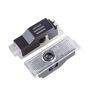 Top Seller <span class=keywords><strong>HD</strong></span> Puerta de coche LED Logo Proyector Luces Impermeable Temperatura de color ajustable Logotipos personalizados para Mercedes Audi - Product Image 3