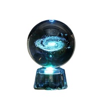 Boule de cristal de quartz transparente illuminée et colorée, gravée en 3D, lampe de nuit galaxie, ornement pour usage intérieur, décoration créative pour la maison, anniversaire