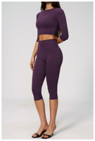 Ensemble 2 pièces décontracté pour femme, séchage rapide, haut court à manches courtes et legging taille haute longueur genou, vente en gros, haute qualité