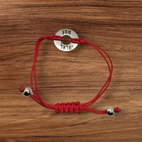 Bracelet Shema Israel en acier inoxydable avec cordon rouge et breloque gravée, bijoux faits à la main, résistant à l'eau