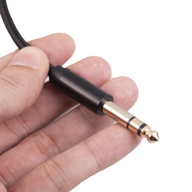 Metal casing with gold-plated tip, 3.5mm male connector, 6.35mm female connector, portable audio amplifier mixer audio cable