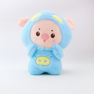 Peluche cochon avec caractéristiques brodées, super douce, en coton biologique, sans pièces rigides, sans danger pour les nourrissons, hauteur 20 cm, jouet en peluche - Product Image 1
