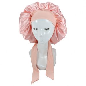 Bonnet de nuit et de douche en satin pour femmes, grande taille, avec large bande réglable et bord noué, idéal pour les tresses et les coiffures volumineuses - Product Image 3