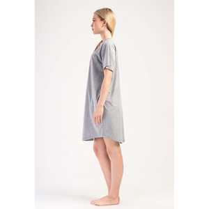 เสื้อทูนิคแขนสั้นคอกลมสำหรับผู้หญิง มีกระเป๋าทรงรี ดีไซน์เรียบหรู สวมใส่สบาย โปร่งแสง ทรงหลวม ฟรีไซส์ เหมาะสำหรับใส่ไปเที่ยวคลับ - Product Image 3