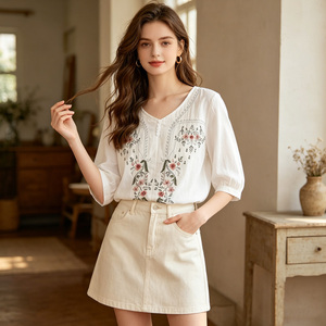 Blusa Blanca Floral para Mujer, Cuello en V, Manga Raglán, Estilo Bohemio, Transpirable, de Algodón, Estilo Coreano, para Primavera/Verano, Informal - Product Image 1