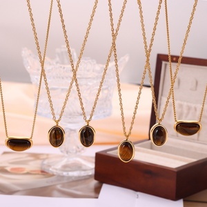 Light Luxury Retro Geometric Tiger's Eye Pendant Necklace Women Simple Temperament Niche Clavicle <b>Chain</b> Stainless Steel Jewelry - Product Image 3