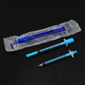 <span class=keywords><strong>Jeringa</strong></span> <span class=keywords><strong>de</strong></span> <span class=keywords><strong>insulina</strong></span> desechable estéril <span class=keywords><strong>de</strong></span> 1 ml U-100 31G 8 mm 6 mm con agujas, escalas claras, en azul, negro y rosa, para la mayoría <span class=keywords><strong>de</strong></span> los <span class=keywords><strong>tipos</strong></span> <span class=keywords><strong>de</strong></span> <span class=keywords><strong>insulina</strong></span> humana - Product Image 2