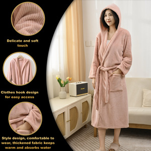 Luxury Microfiber Coral Fleece Bathrobe with logo Custom Absorbent Coral Velvet Unisex Robe Quick Dry <strong>Housecoat</strong> <strong>for</strong> <strong>Women</strong> Men - Product Image 4