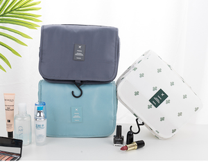 Portable Fashion Polyester Large Capacity Travel Cosmetic Bag Zipper Closure Wet/Dry Separation Multi-Compartment <b>Makeup</b> <b>Case</b> - Product Image 5