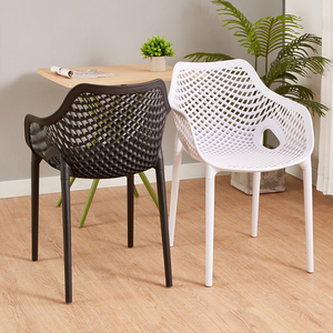 <span class=keywords><strong>Chaise</strong></span> d'extérieur en maille à flux d'air commercial, empilable et durable pour café, bistrot, bar, <span class=keywords><strong>terrasse</strong></span>, hôtel, chaises <span class=keywords><strong>de</strong></span> bord <span class=keywords><strong>de</strong></span> piscine - Product Image 3