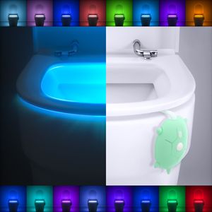 Lampe de nuit intelligente à LED avec détecteur de mouvement pour cuvette de toilette, 16 couleurs, capteur de lumière, variateur 5 niveaux, alimentée par piles, lampe de nuit pour salle de bain - Product Image 4
