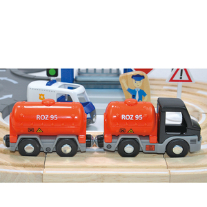 Set di binari per treni ferroviari di alta qualità Set ferroviario in legno giocattolo per binari del treno della stazione di polizia per bambini - Product Image 3