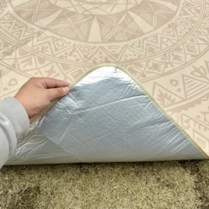 Tappetino da Preghiera Musulmano Pieghevole Impermeabile per Picnic, Spiaggia, Campeggio, Escursionismo e Viaggi all'Aperto - Product Image 4