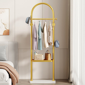 Porte-manteau et porte-chapeaux demi-cercle en U doré, style luxe léger, design moderne et épuré, sur pied, mobile, pour salon domestique - Product Image 1