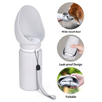 Bouteille d'eau portable pour chien, bouteille d'eau de voyage pour animaux de compagnie, pliable, anti-fuite, utilisable d'une seule main, distributeur d'eau pour chiot de 550 ml