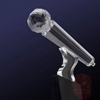 Trophée Microphone Musical en Cristal K9 Personnalisé Transparent – Idéal pour Événements Musicaux et Souvenirs – SPT-13F – Grande Vente