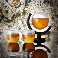 Carafe à whisky globe terrestre en verre borosilicate de haute qualité 850 ml, coffret cadeau d'affaires avec 2 verres globe terrestre, distributeur de bouteilles promotionnel