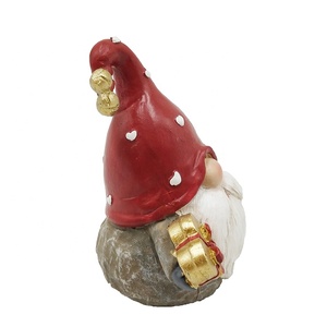 Diseño personalizado polyresin feliz de <span class=keywords><strong>Navidad</strong></span> adornos de regalo venta al por mayor <span class=keywords><strong>Navidad</strong></span> gnome - Product Image 5