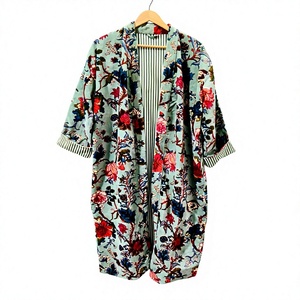 Bata de terciopelo con estampado floral, manga tres cuartos, largo completo, ropa de dormir informal para mujer, estilo kimono de primavera y verano, 100% terciopelo - Product Image 1