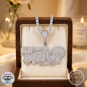 Pendentif HIPHOP de luxe en argent avec diamant Moissanite, style urbain, motif audacieux Gant de pistolet et Lettre, bijou de déclaration pour fêtes et événements - Product Image 2