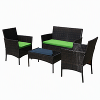 Ensemble de conversation en rotin d'extérieur 4 pièces : canapé deux places et chaises avec table basse en verre et coussins pour patio, balcon, terrasse, jardin