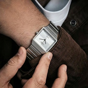 Montre carrée blanche CILOA pour homme, cadeau de luxe personnalisable, nouveau style, haute qualité, tendance, montre à quartz étanche - Product Image 4