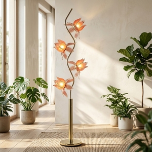Lámpara de Pie Moderna de Diseño Floral Rosa, Base de Metal Dorado, Luz LED para Decoración del Hogar, Venta al Por Mayor - Product Image 1