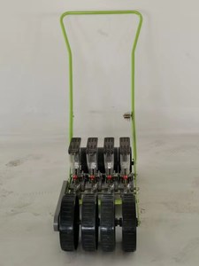 Sembradora de verduras manual eficiente de 1-6 filas, nueva maceta de uso doméstico y agrícola para maíz, herramienta agrícola de gran oferta - Product Image 6