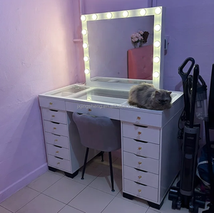 Scaffale in Legno con Cassetti e Specchio per Toeletta in Vendita - Product Image 3