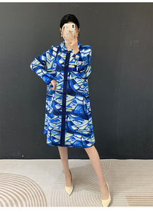 Chemise plissée Miyake à col et manches longues, coupe ample et décontractée, imprimée, style occidental, pour femme, vente en gros en ligne, collection PY 2026 - Product Image 2