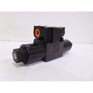 YUKEN DSG-01-3C4-D24-70 โซลินอยด์วาล์ว 24 VDC 3 ตำแหน่ง 4 ทิศทาง วาล์วควบคุมทิศทางแบบสองทาง ผลิตในประเทศญี่ปุ่น - Product Image 4