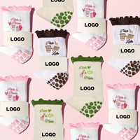 Chaussettes de Pilates brodées mignonnes avec nœud antidérapant 100 % coton, montantes, pour enfants et jeunes, logo personnalisé