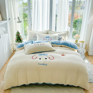 High Quality Kawaii Cartoon Lamb Fleece Plush Embroidery 4Pcs Animal Pattern Kids Winter Warm Bedding Set - Product Image 3