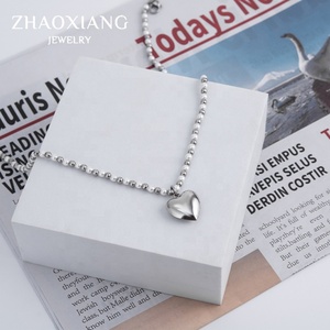 Collar de Cadena de Acero Inoxidable para Mujer, Chapado en Titanio, con Corazón, Bonito y Moderno, Regalos, Joyería Personalizada - Product Image 3