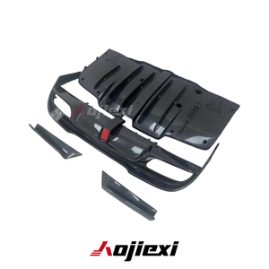 Diffusore Posteriore in Fibra di Carbonio Stile IMP di Alta Qualità con Luce per <span class=keywords><strong>Mercedes</strong></span> Benz W205 Classe <span class=keywords><strong>C</strong></span> C300 AMG C63 <span class=keywords><strong>Berlina</strong></span> 2015-2021 - Product Image 5
