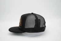 Topi Trucker 5 Panel Busa Mesh Custom dengan Cetak Foil Emas, Pinggiran Datar, Snapback, Bernapas, Tahan Air, Performa Tinggi untuk Aktivitas Luar Ruangan dan Pesta